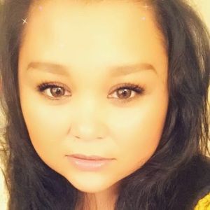 Meet your Posher, Beatriz